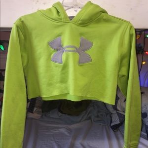 neon green cropped under armour hoodie💚✨
